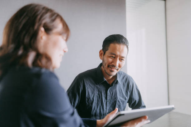 effective-sales-people-build-systems-refine-processes-monitor-metrics-and-coach